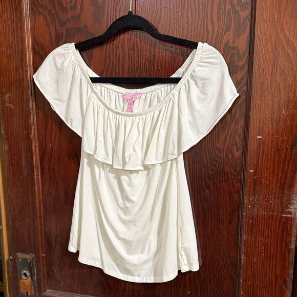 Lilly Pulitzer Cream Off-Shoulder Ruffle Blouse - Picture 3 of 8